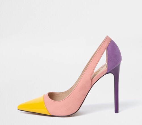 https://www.riverisland.ie/p/pink-colour-block-cut-out-court-shoes-715874
